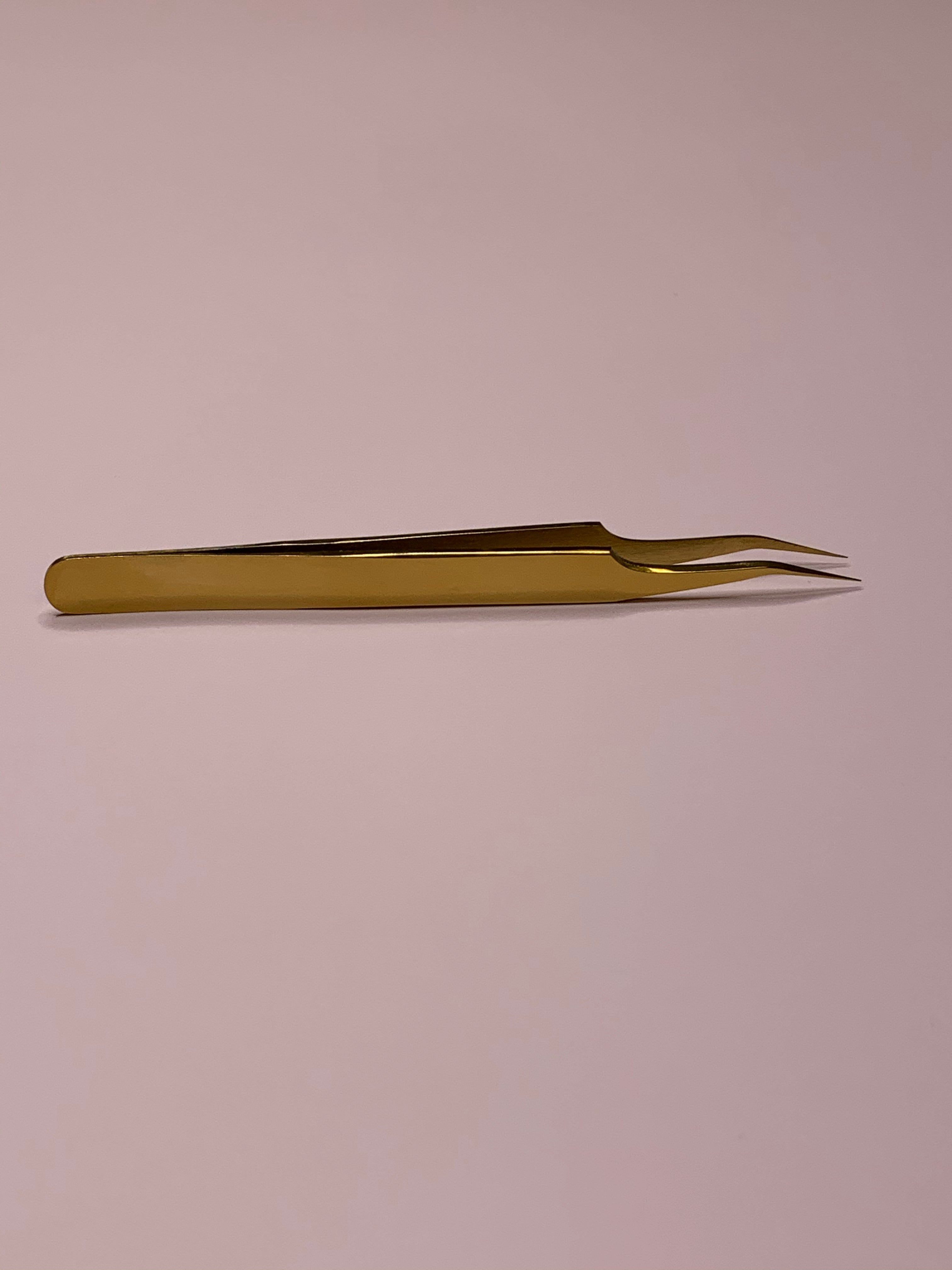 Bent tweezer