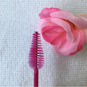 Pear Shaped Pink Lash Brushes (25)